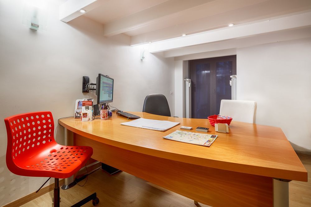 Nearhome Smart Pensionat 2*